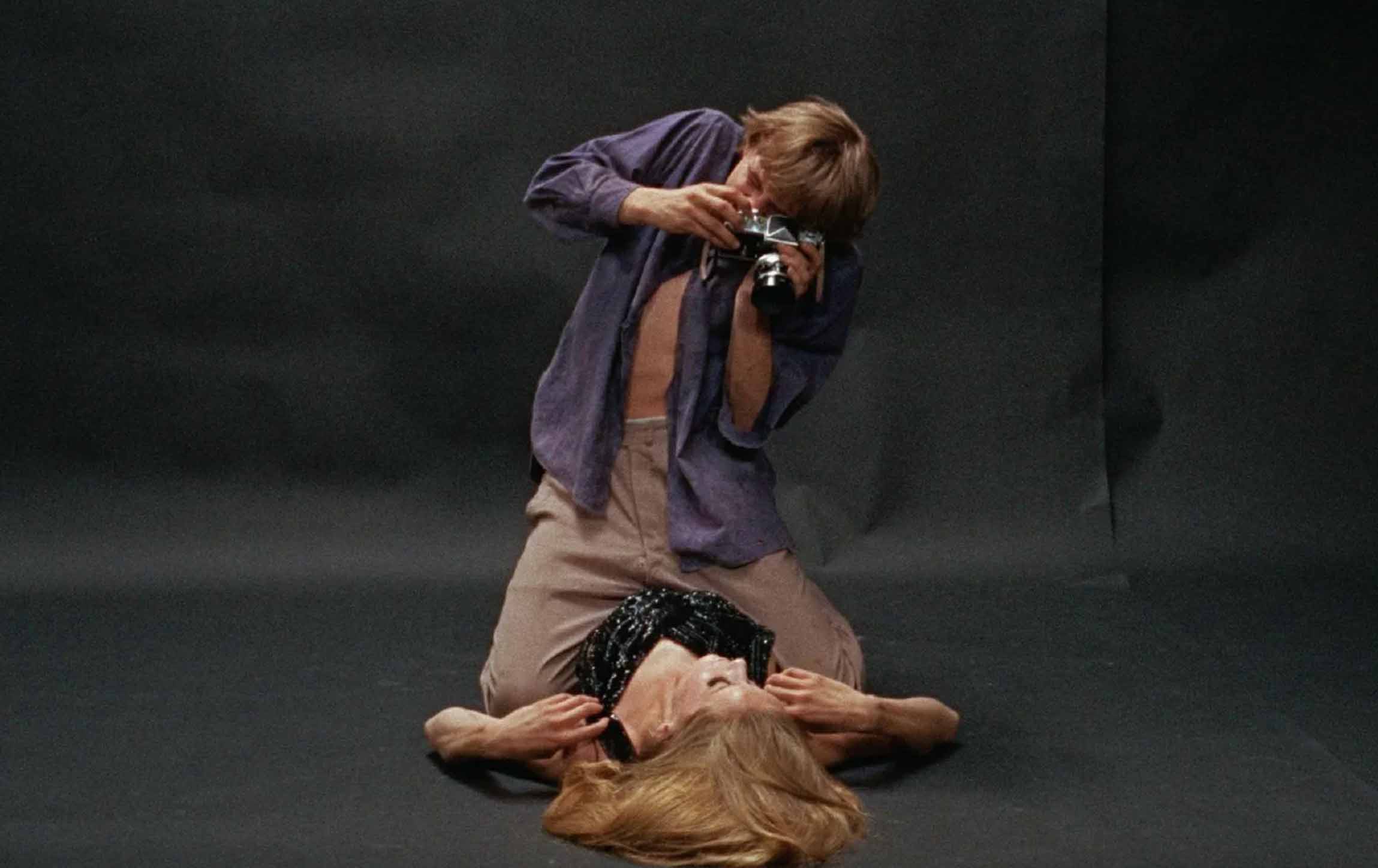 David Hemings photgraphing Veruschka - Blow Up-1966